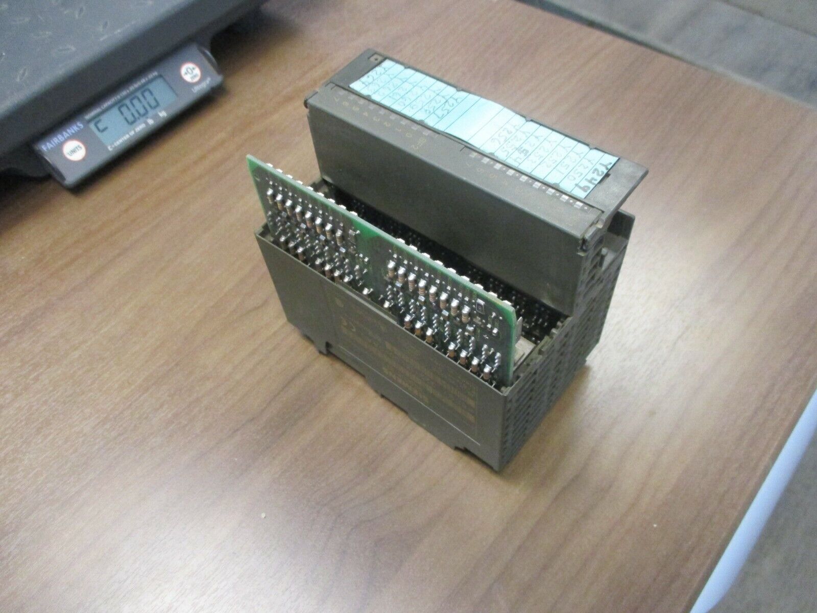 Siemens Simatic S7 SM322 Digital Output Module 6ES7 322-1EL00-0AA0 120VAC 1A