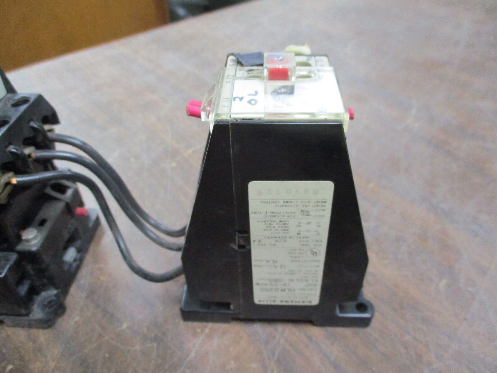 Siemens Contactor CXL10*3 OLR 0250 120V Coil 27A 600V Used