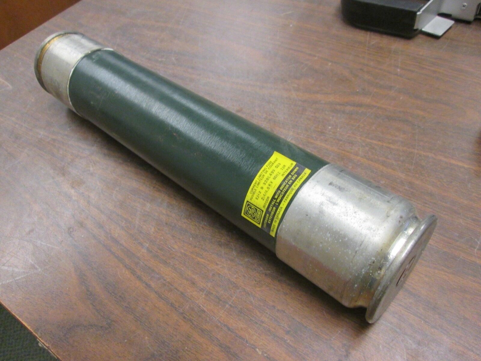 CGE EJ-2D Medium Voltage Fuse 328L493 G23 2.4/4.8KV 12R Used