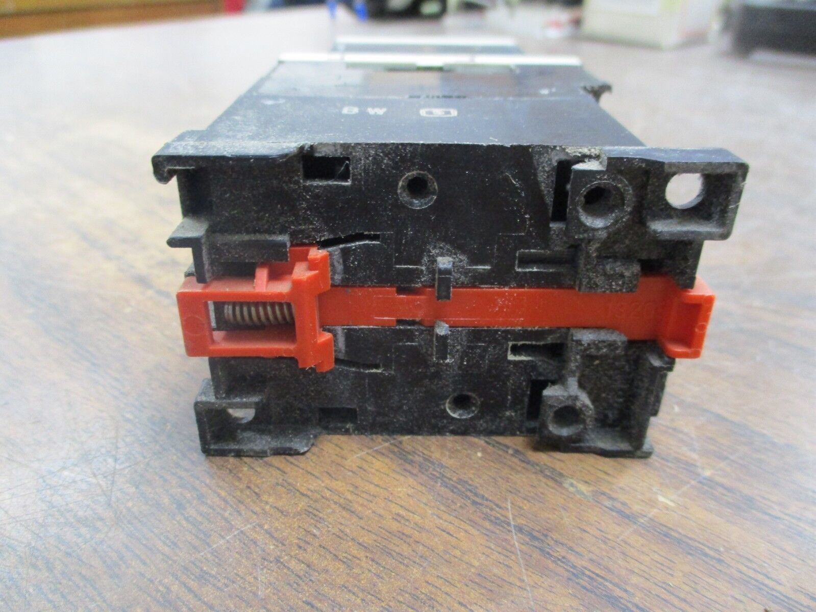 Square D Control Relay 8501 PH22E w/ 8502 PE5.22E Contact Block 120V Coil Used