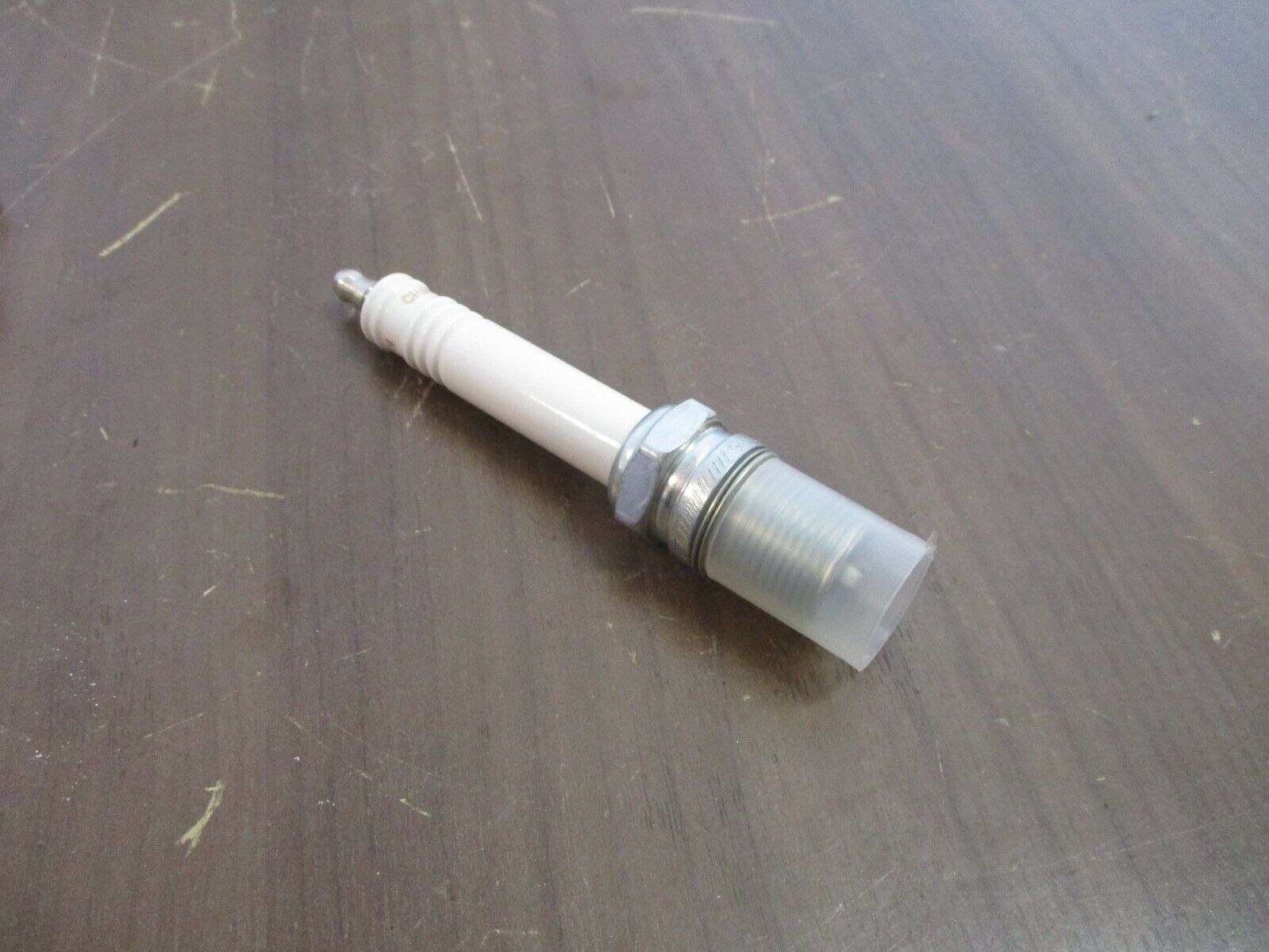CAT Spark Plug 9Y-9475 New Surplus