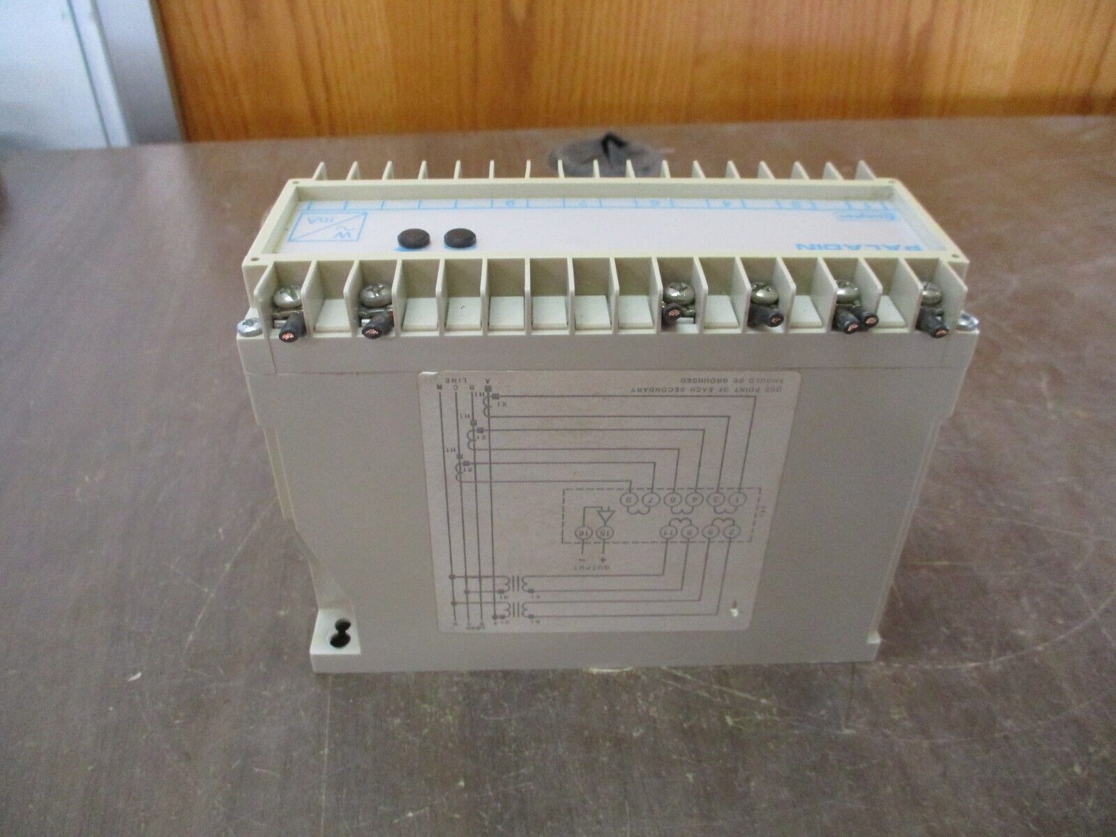 Crompton Paladin Transducer 256-TWNU 120V 60Hz Used