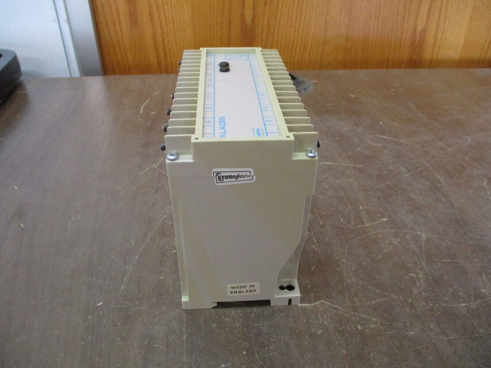 Crompton Paladin Transducer 256-TWNU 120V 60Hz Used