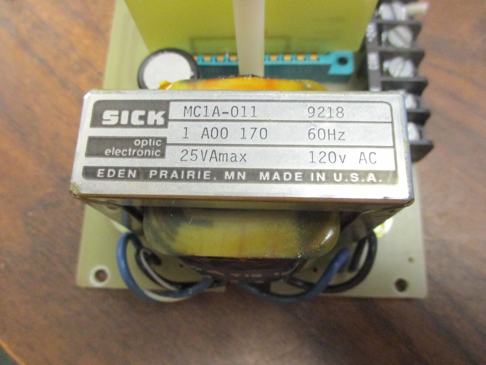 Sick Power Supply MC1A-011 120VAC 60Hz 25VA Used