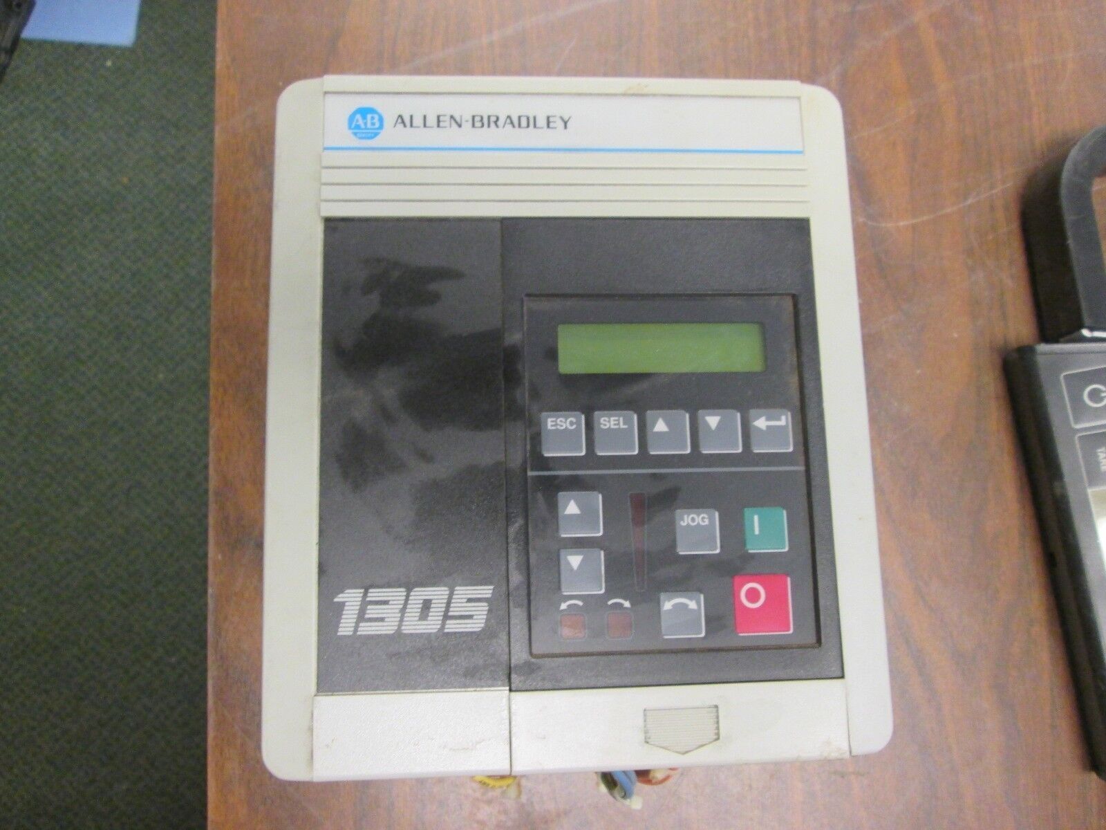 Allen-Bradley 1305 AC Drive 1305-BA01A .5HP 380-460V Used