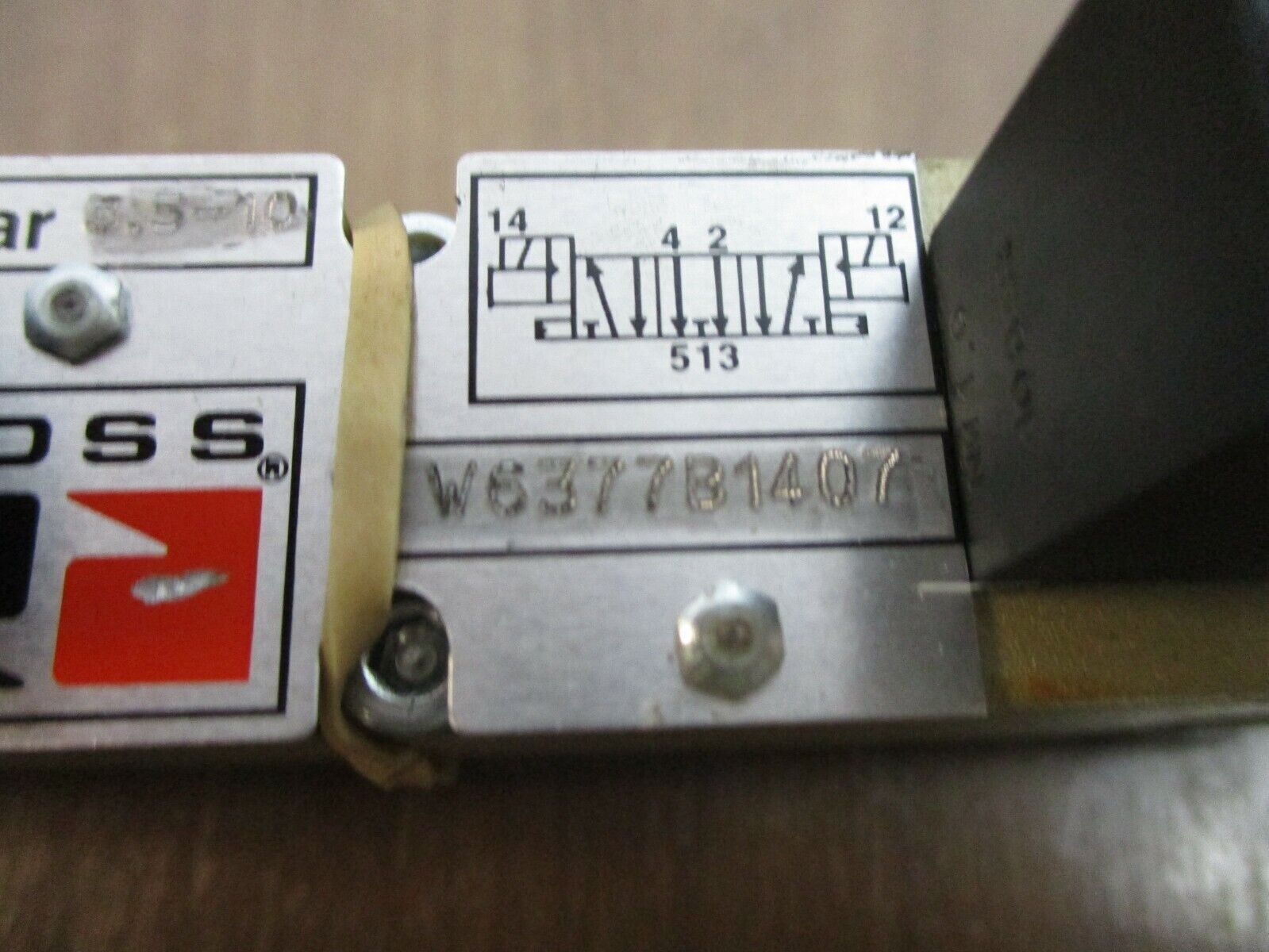 Ross Solenoid Valve W6377B1407 3.5-10 bar 110-120V 50/60Hz New Surplus