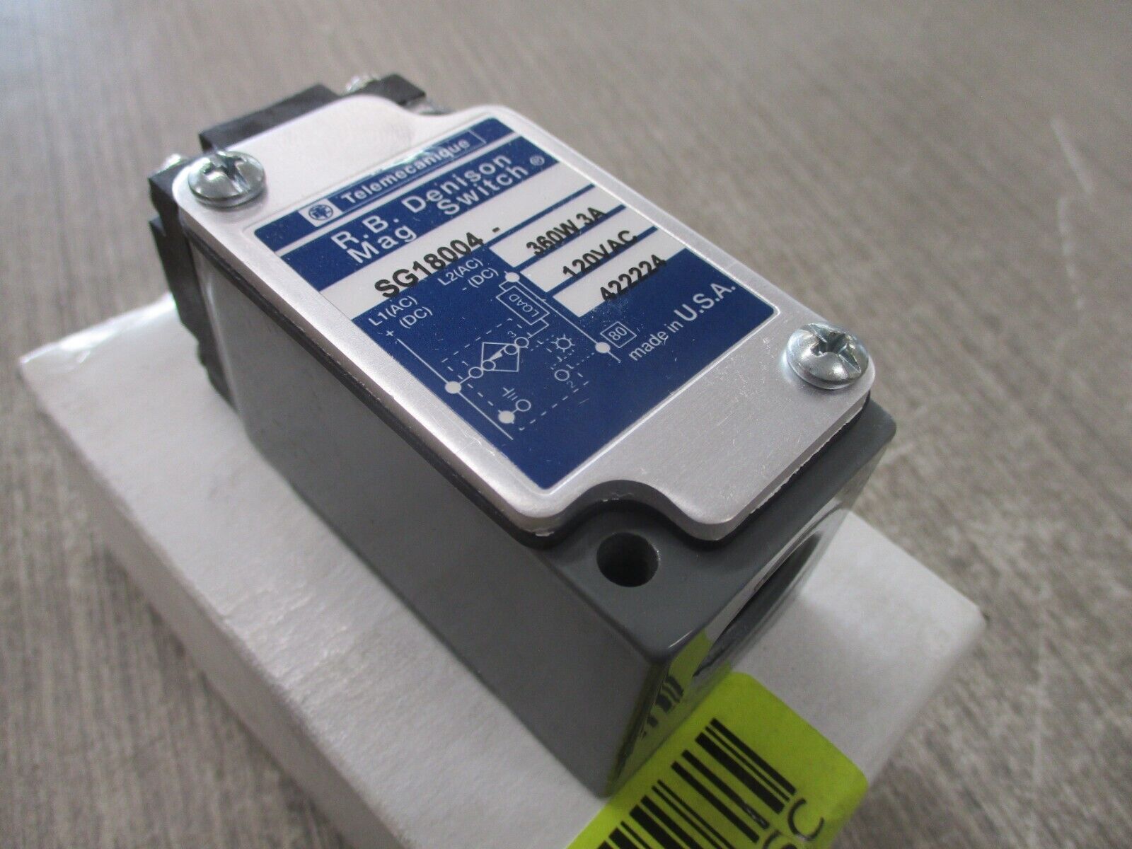 Telemecanique Magnetic Switch SG18004 New Surplus