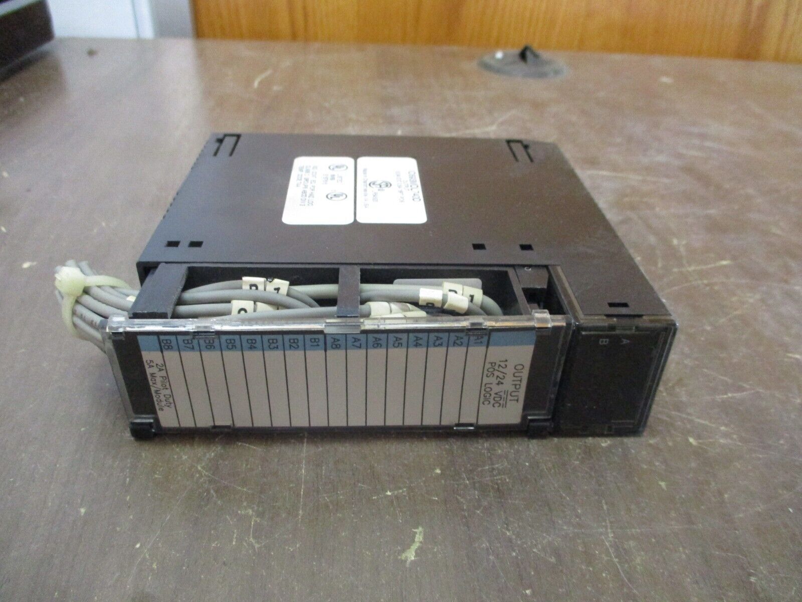 GE Fanuc Output Module IC693MDL740D 12/24VDC 16PT 0.5A POS Used