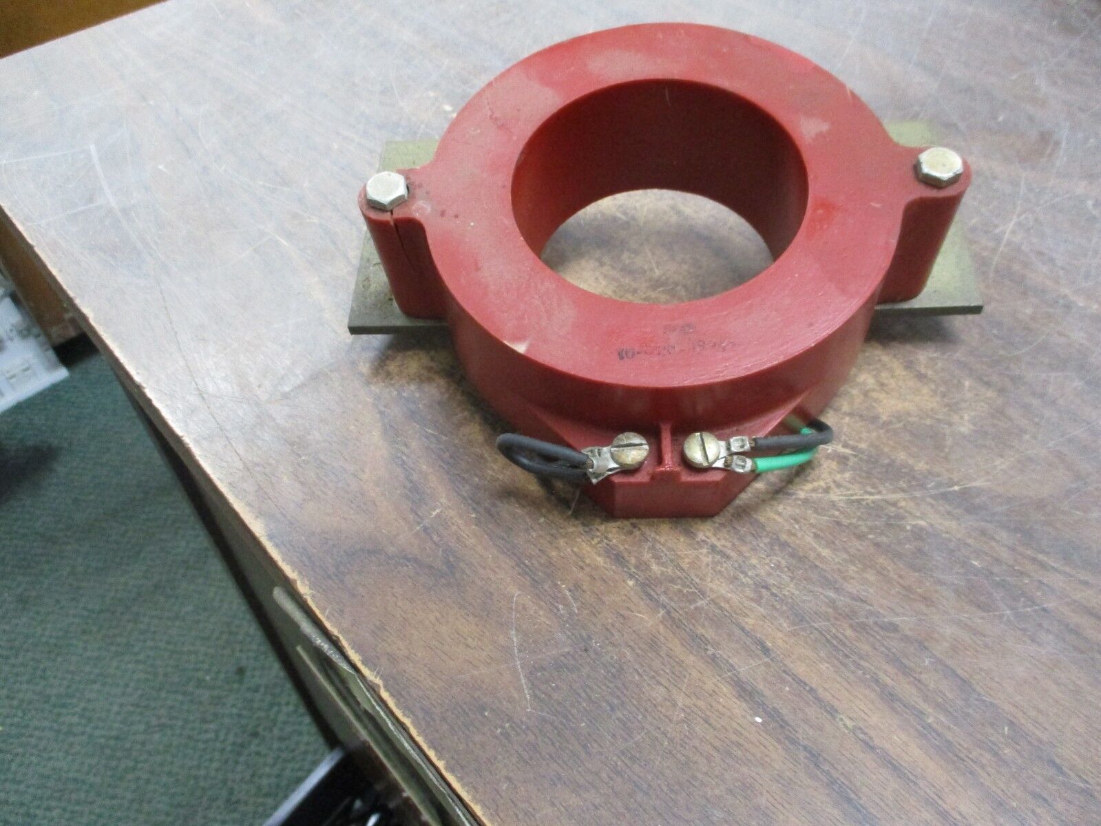 ITE Type GSM-2 Ground Shield Current Sensor 302H0300 600V 10KV BIL Used