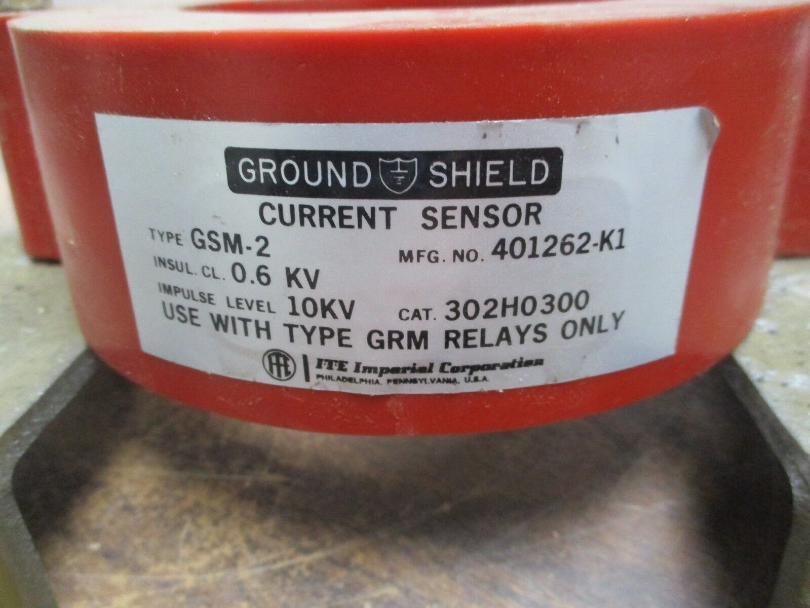 ITE Type GSM-2 Ground Shield Current Sensor 302H0300 600V 10KV BIL Used
