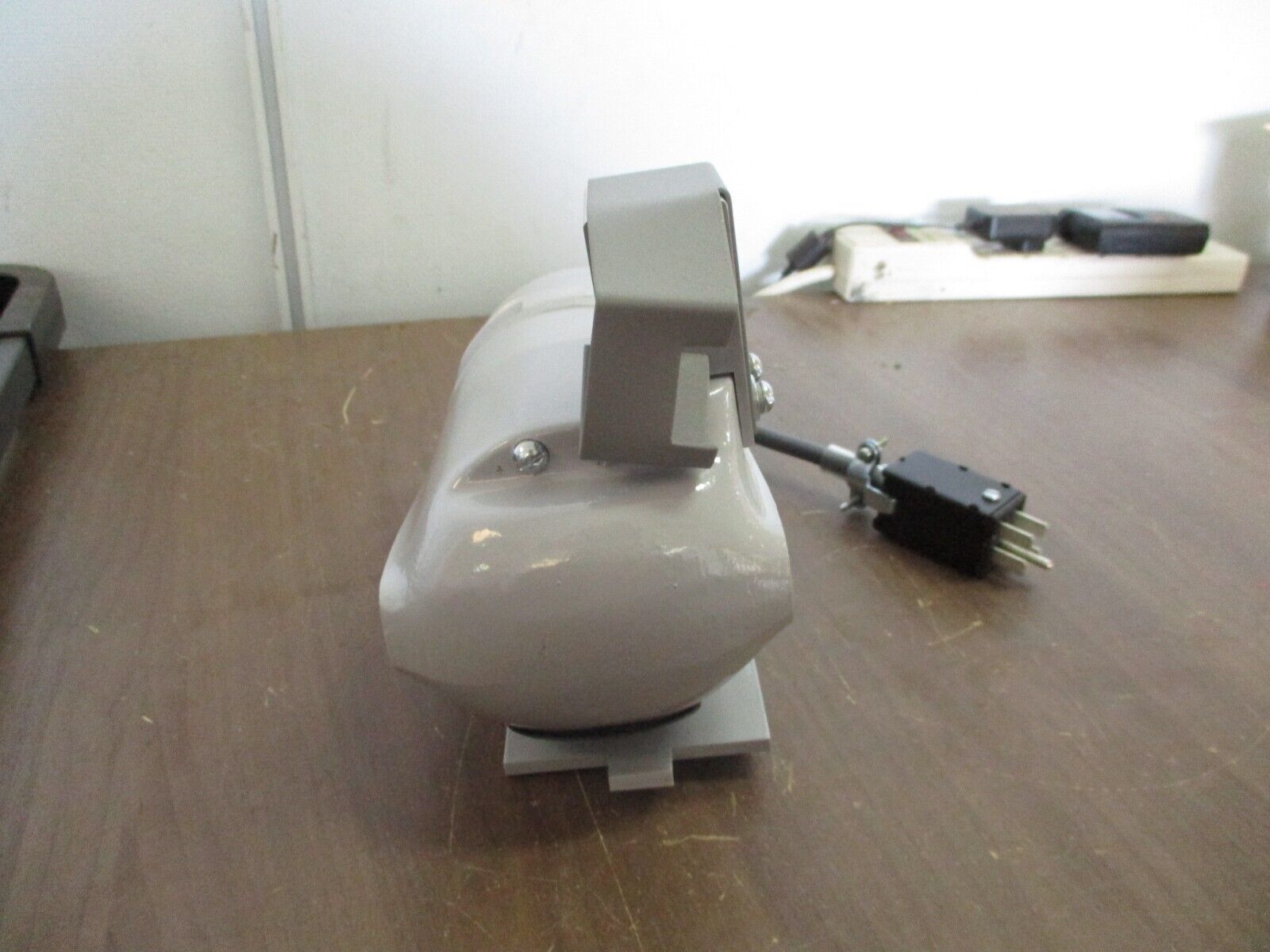 GE Elevating Motor 0685C0810G005 230VAC/250VDC *No Box* New Surplus