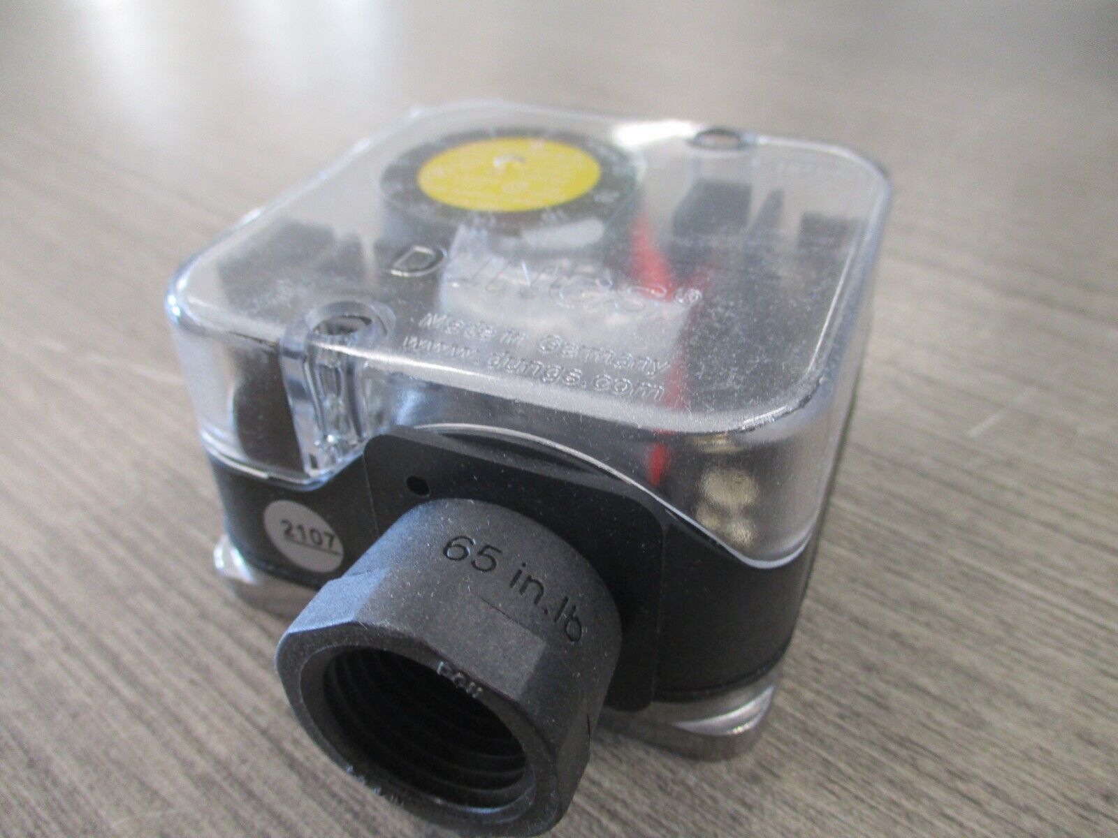 Dungs Pressure Switch 266916 GAO-A2-4-5 New Surplus