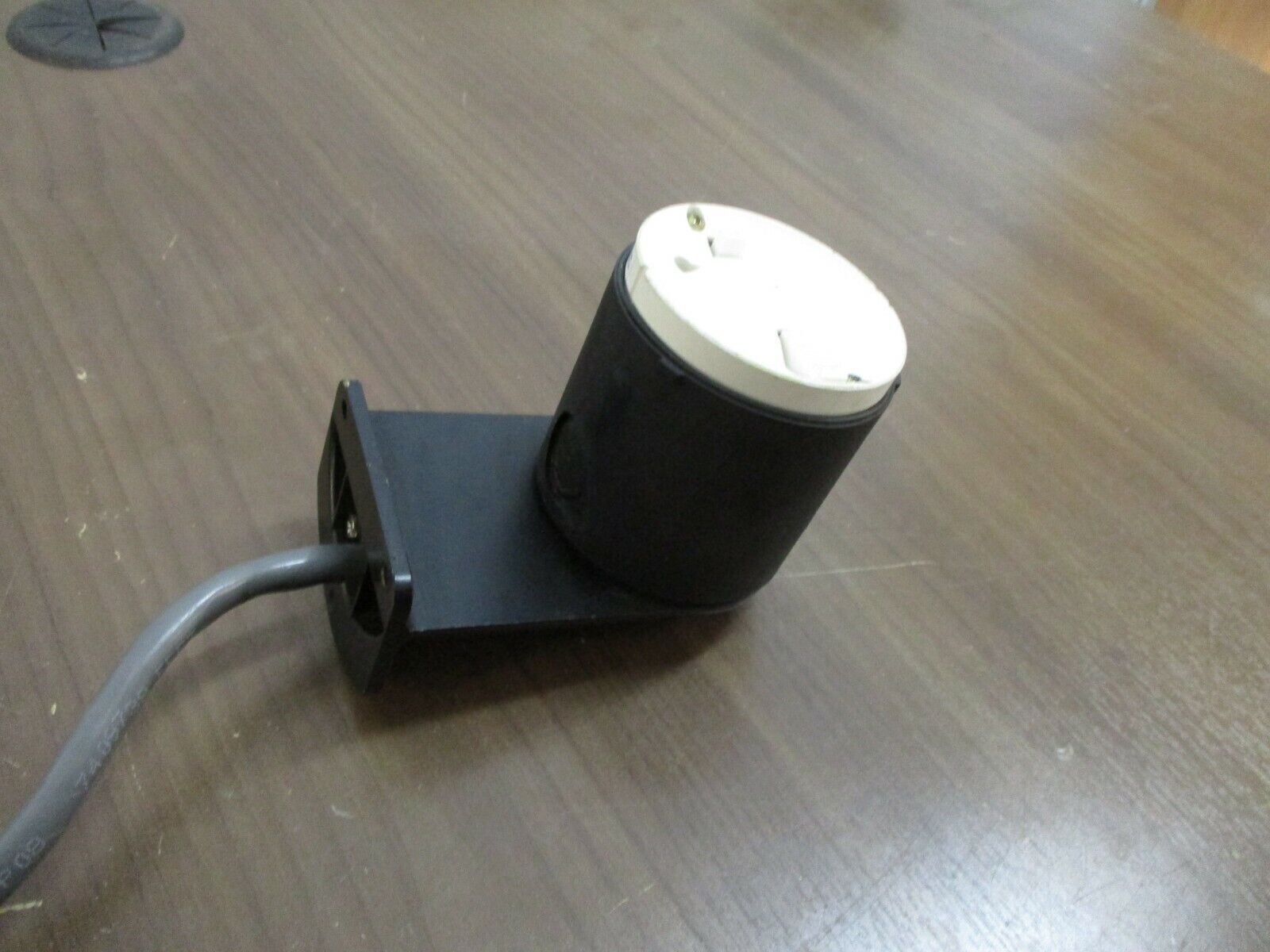 Telemecanique Stack Light Base XVB C21 12-230V Used