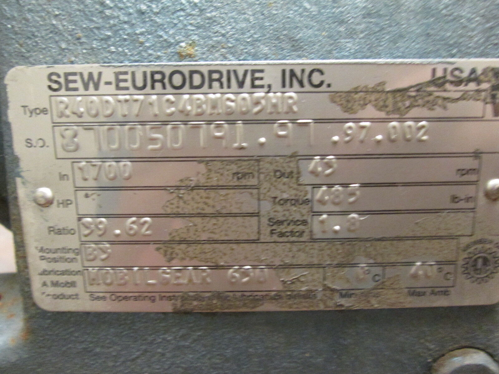 SEW-Eurodrive Gearmotor DFT71C4BNG05HR .33HP 43RPM Out ENCL:TEFC 230YY/460V Used