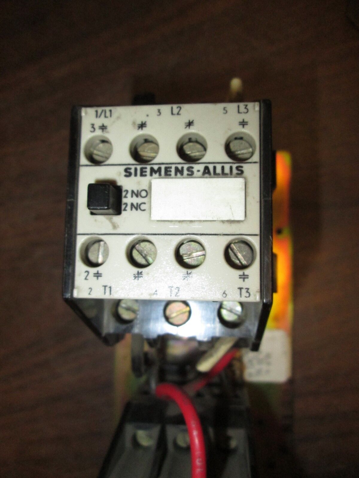 Siemens Contactor CXLA0*3 OLR 1000 Solid State Overload 9A 600V 120V Coil Used