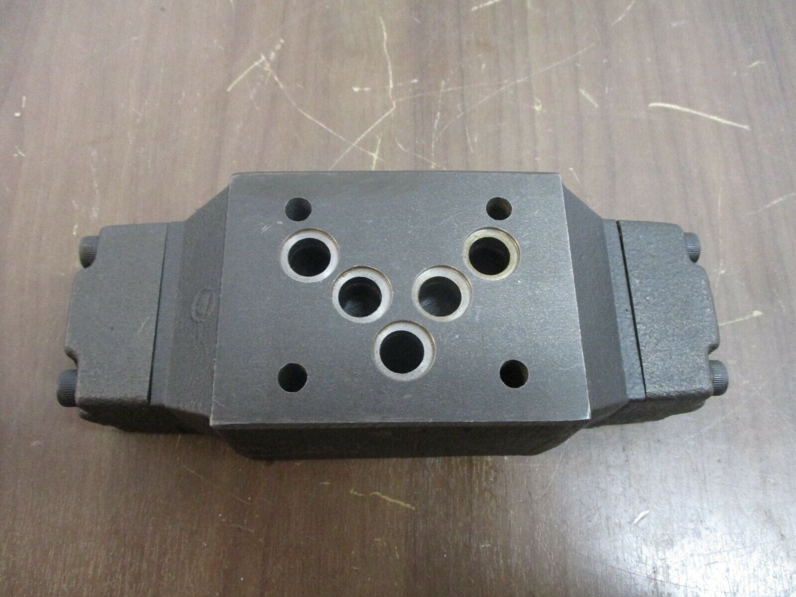 Continental Hydraulics Pilot Operated Check Valve C12S-PC-G Used