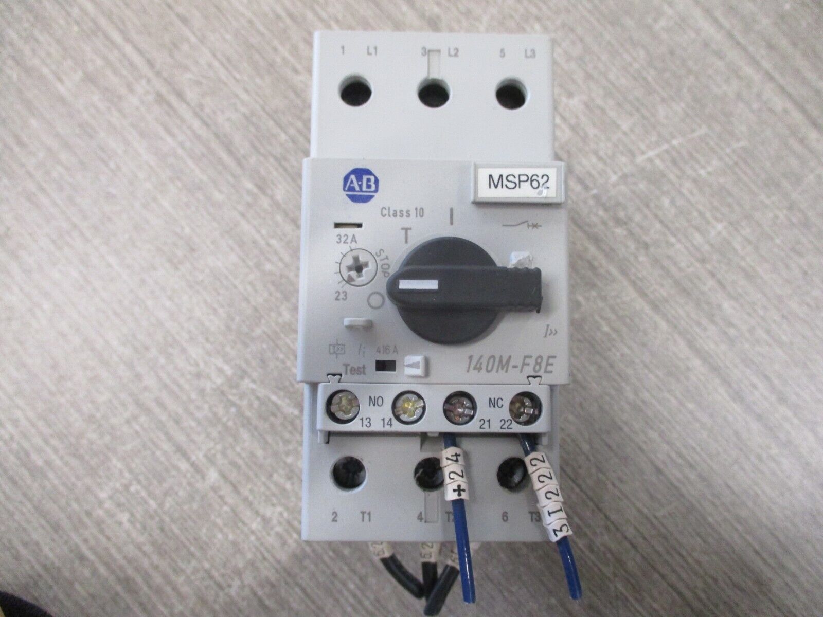 Allen-Bradley Motor Protector 140M-F8E-C32 Ser. C Trip: 23-32A Used