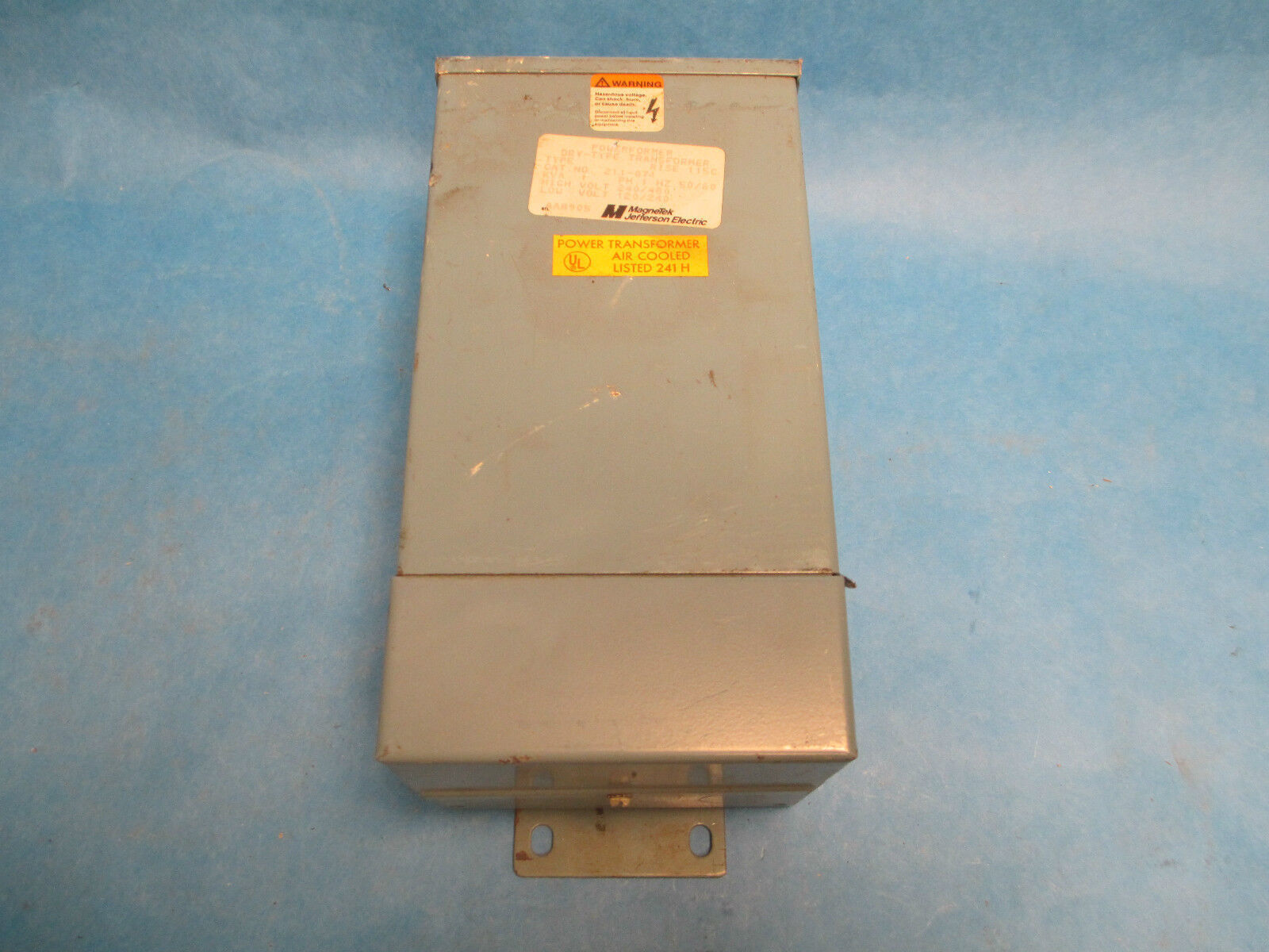 Jefferson Powerformer 211-071, 1 KVA 240/480V Pri. 120/240V Sec.