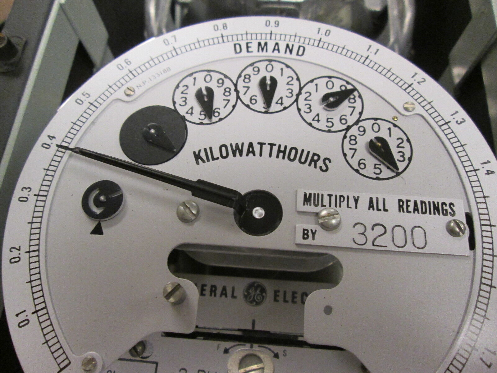 GE Type DSM-64 Kilowatthour Meter 701X2G252 3Ph 60Hz Used