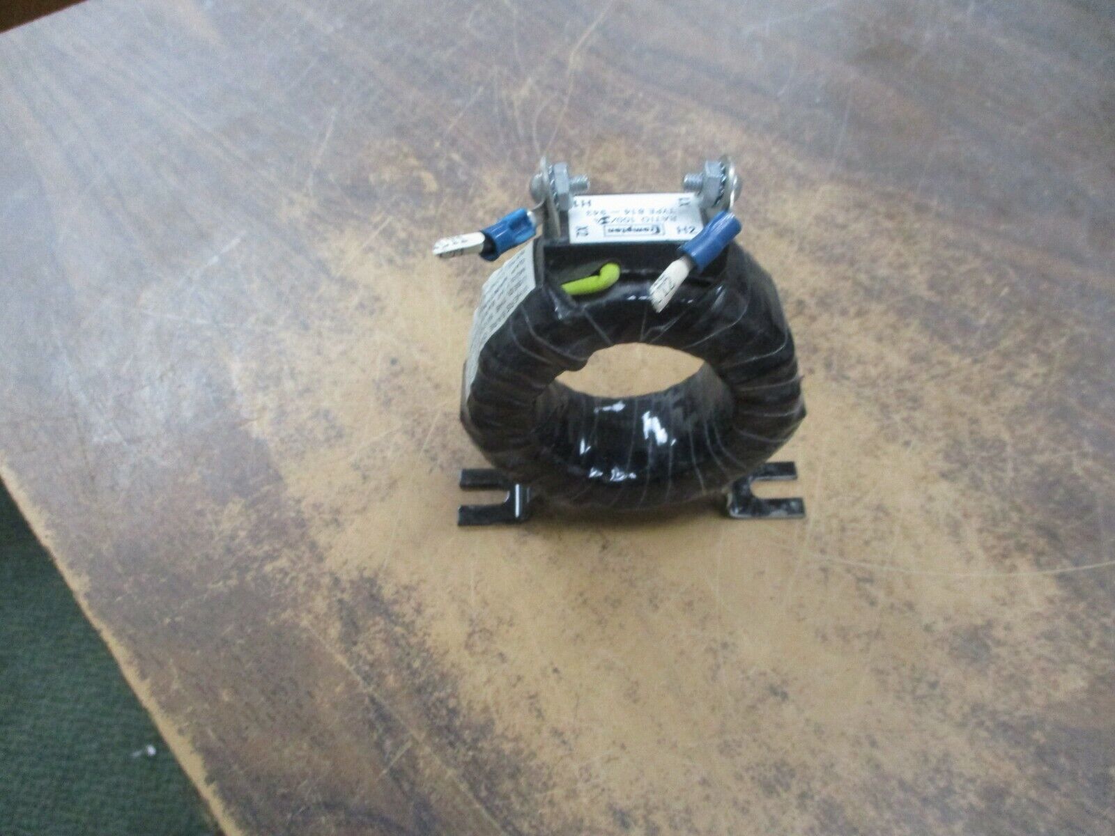 Crompton Current Transformer 814-943 Ratio 100:5A Used