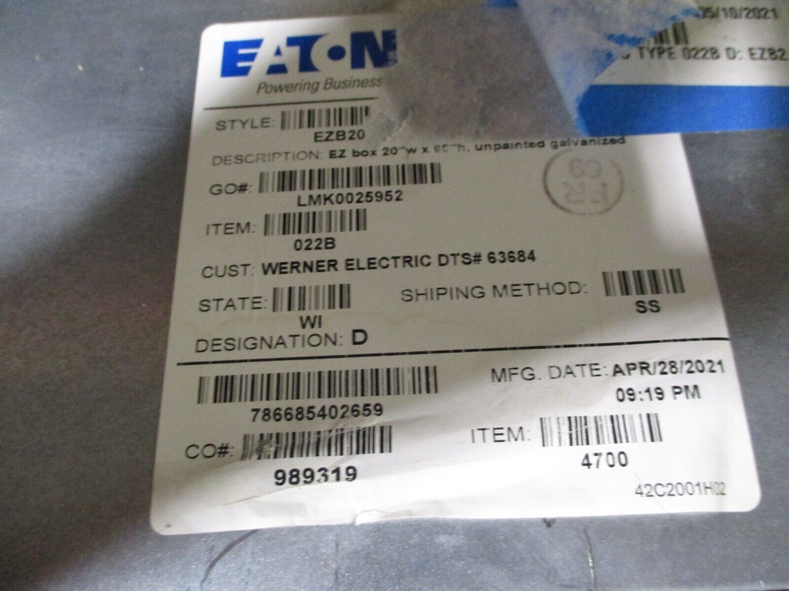 Eaton Main Lug Panelboard Interior w/ Box & Cover EZB2060R / EZV2060F 225A 3W
