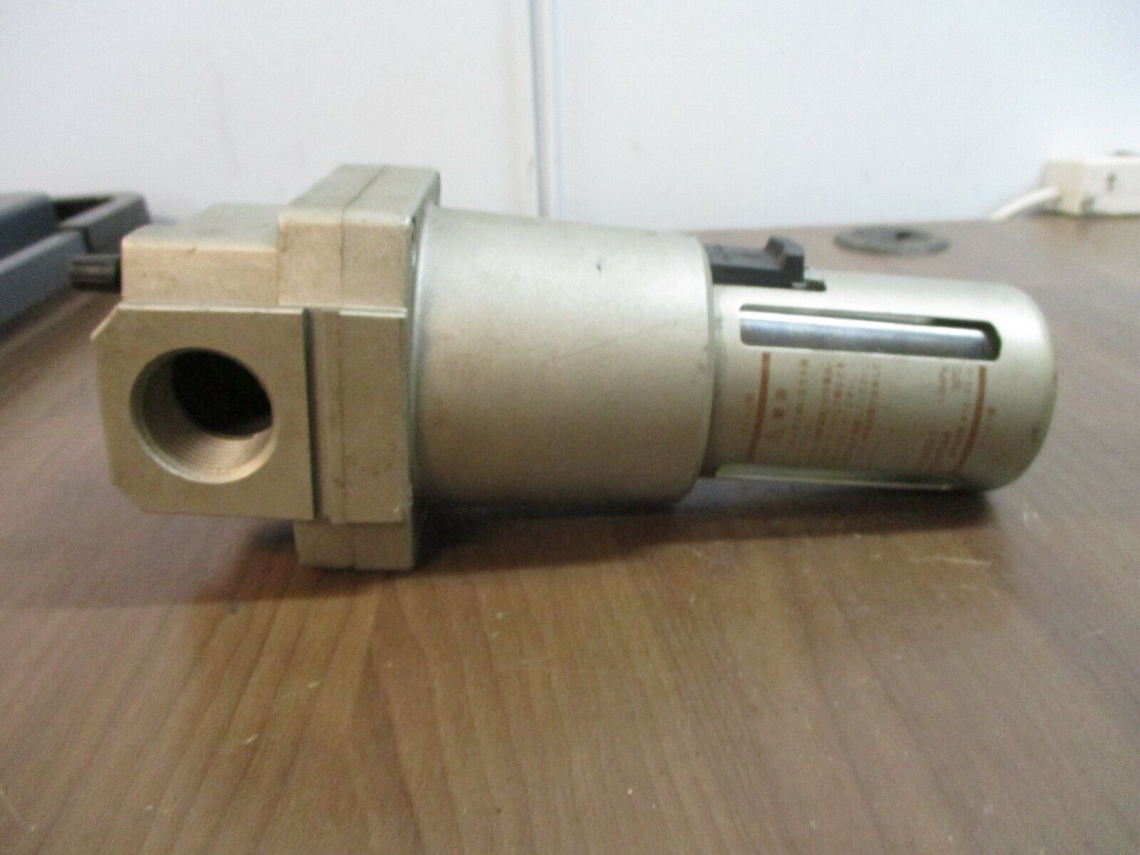SMC Lubricator NAL6000-N10 1.0mpa Used