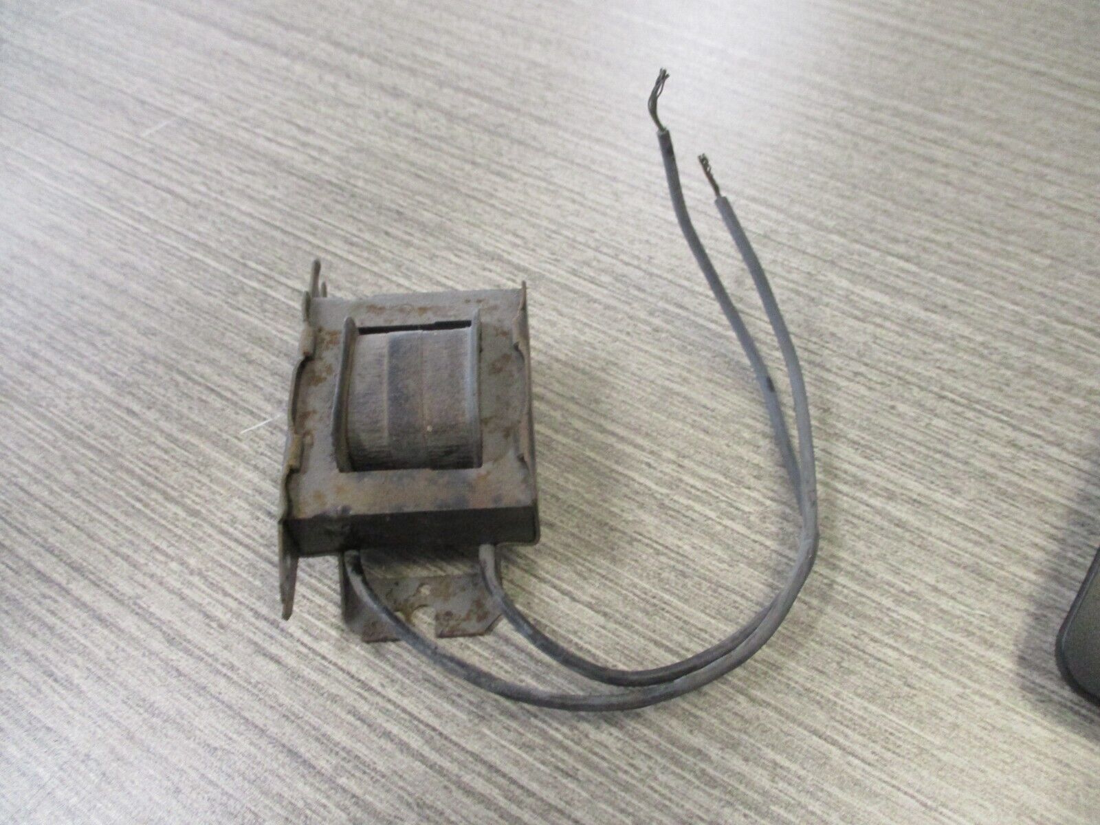 GE Ballast 89G435 4-6-8W 118V 60HZ 0.158A Used