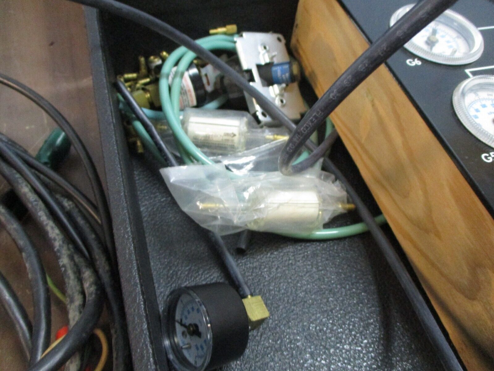 Johnson Controls Room Temperature Monitor T-4002 Used