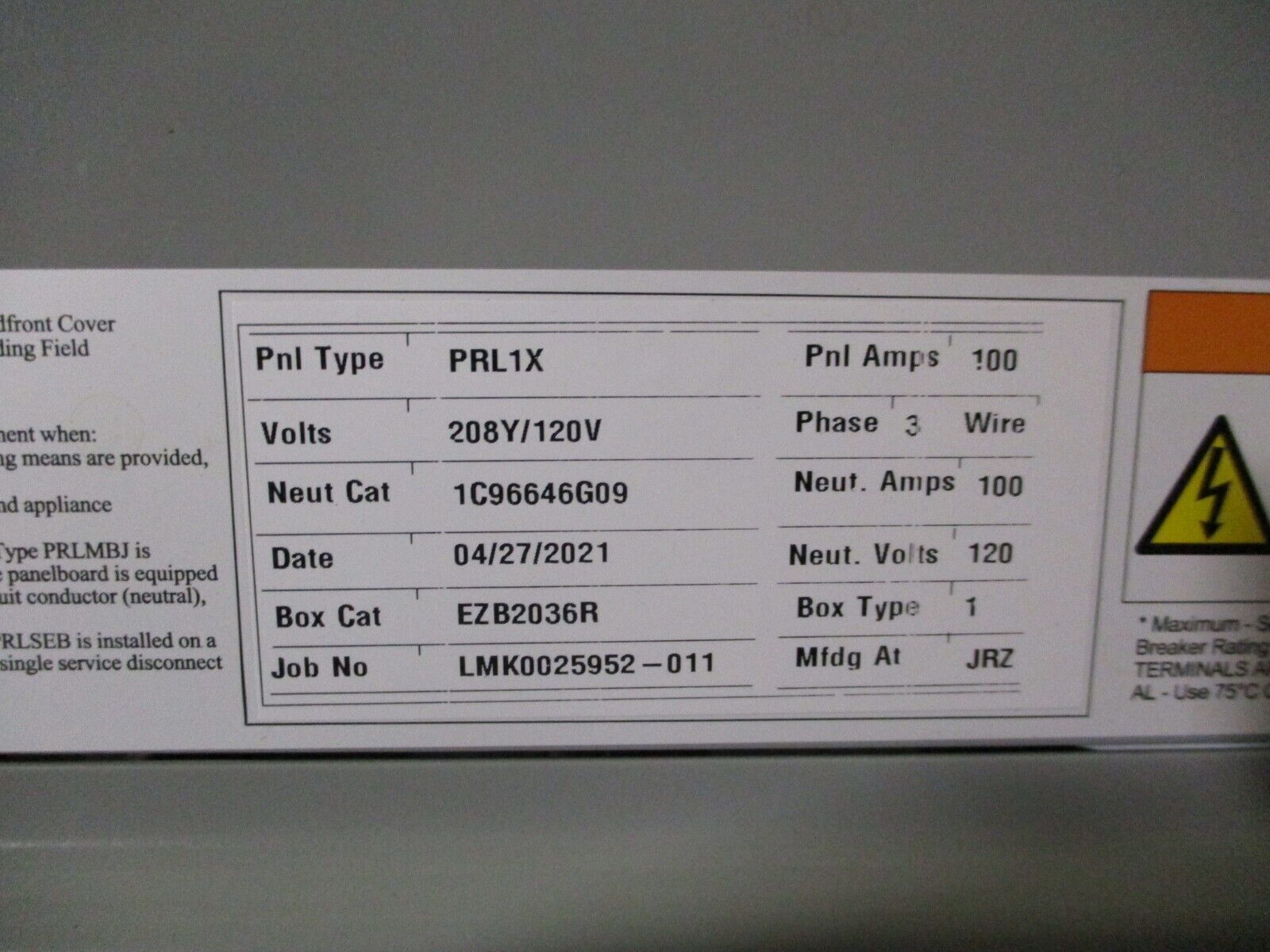 Eaton Main Lug Panelboard Interior w/ Box & Cover P21A100LT18AH01 / EZB2036R
