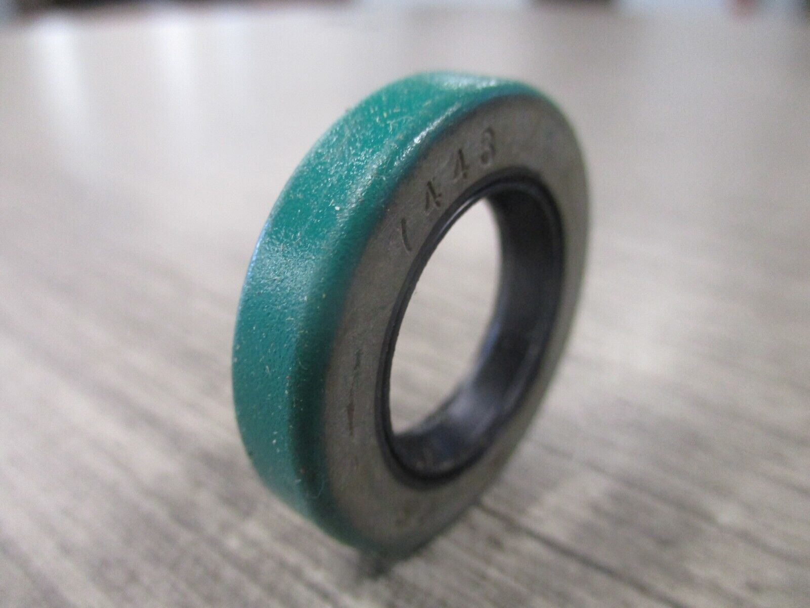 CR Joint Radial Oil Seal 7443 *Lot Of 2* New Surplus