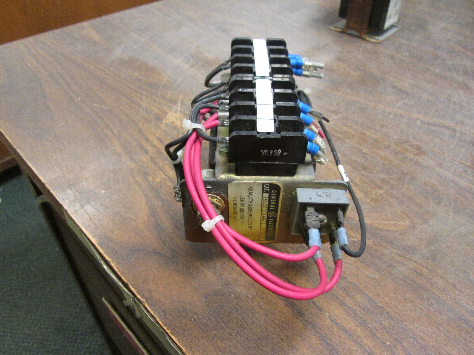 GE Transformer w/ Interface 9T58K1802 0.50KVA Pri:240/480V Sec:120/240V 1Ph Used