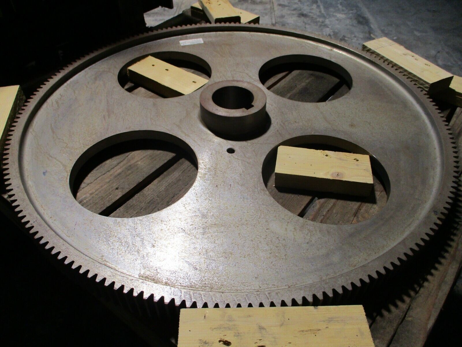 Reva Drive Gear PA1-14 191-Tooth 3.75" Bore Diameter: 39" New Surplus