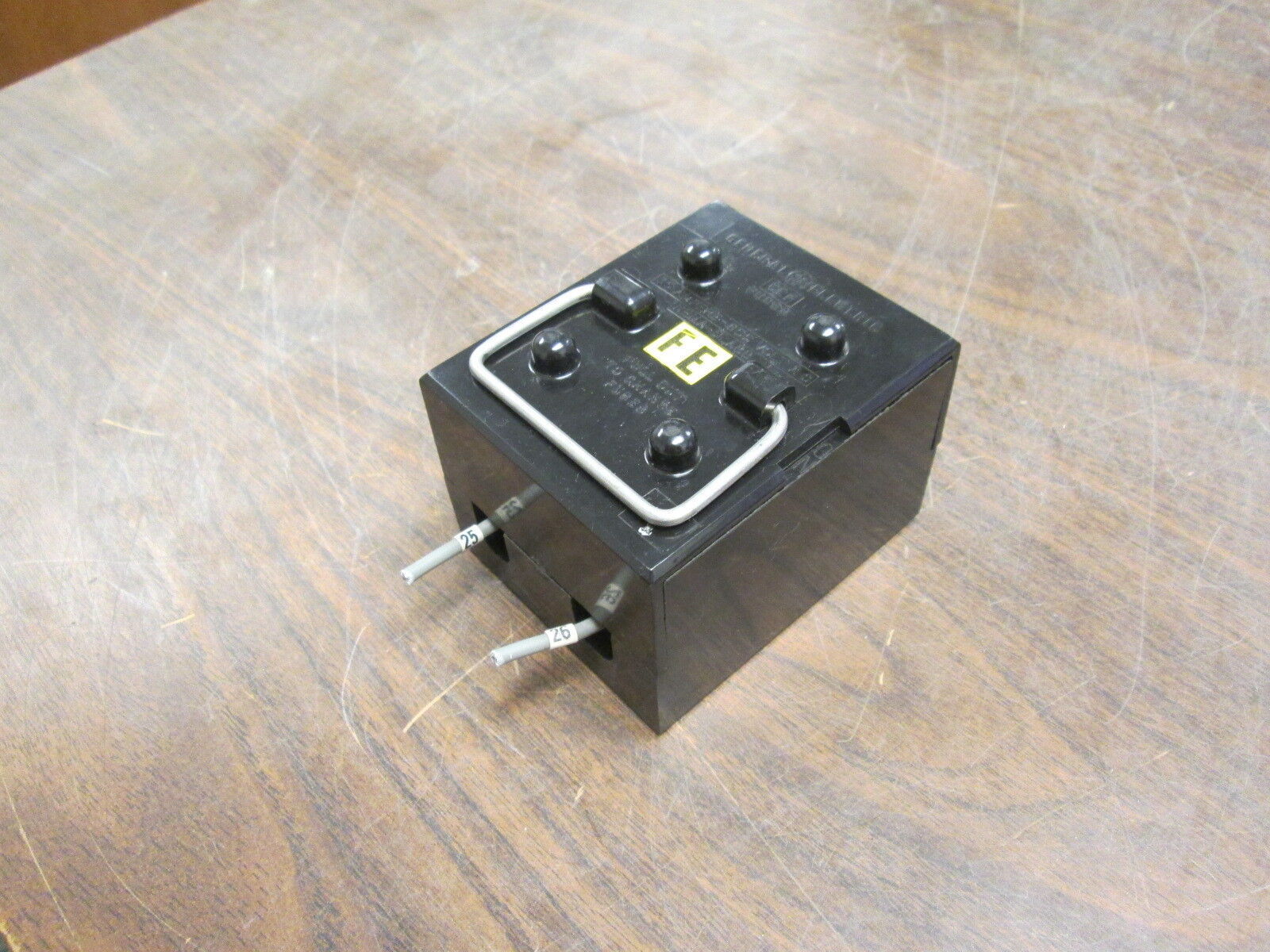 GE Fuse Pullout nema Class J 30A 600V 2P Used