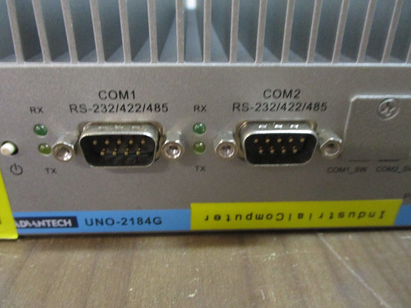Advantech Embedded Automation Computer UNO2184G1401E-T 9-36VDC 5A Used