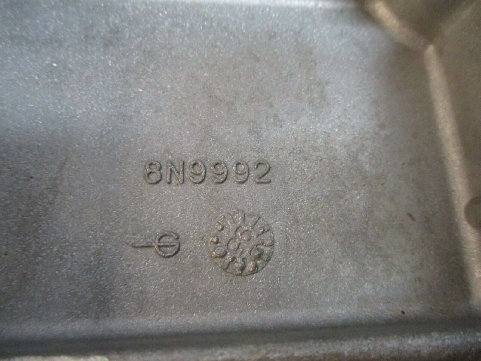 CAT Cam Cover 8N-9992 New Surplus