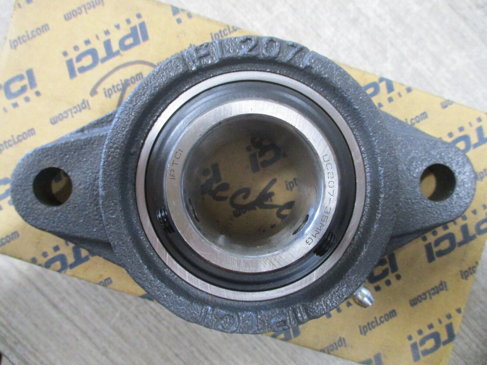 IPTCI Flange Bearing UCFL 207 35MM 2-Bolt New Surplus