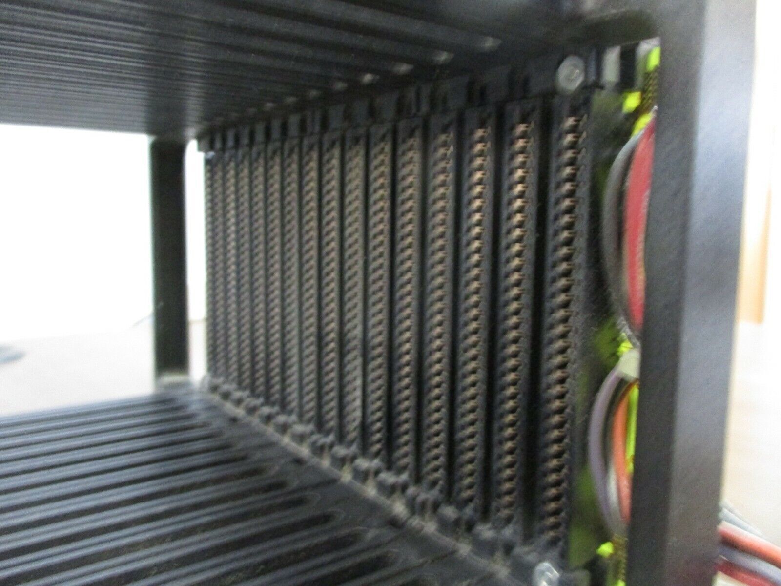 Pro-Log PLC Rack BR16H Rev. 003 16-Slot Used