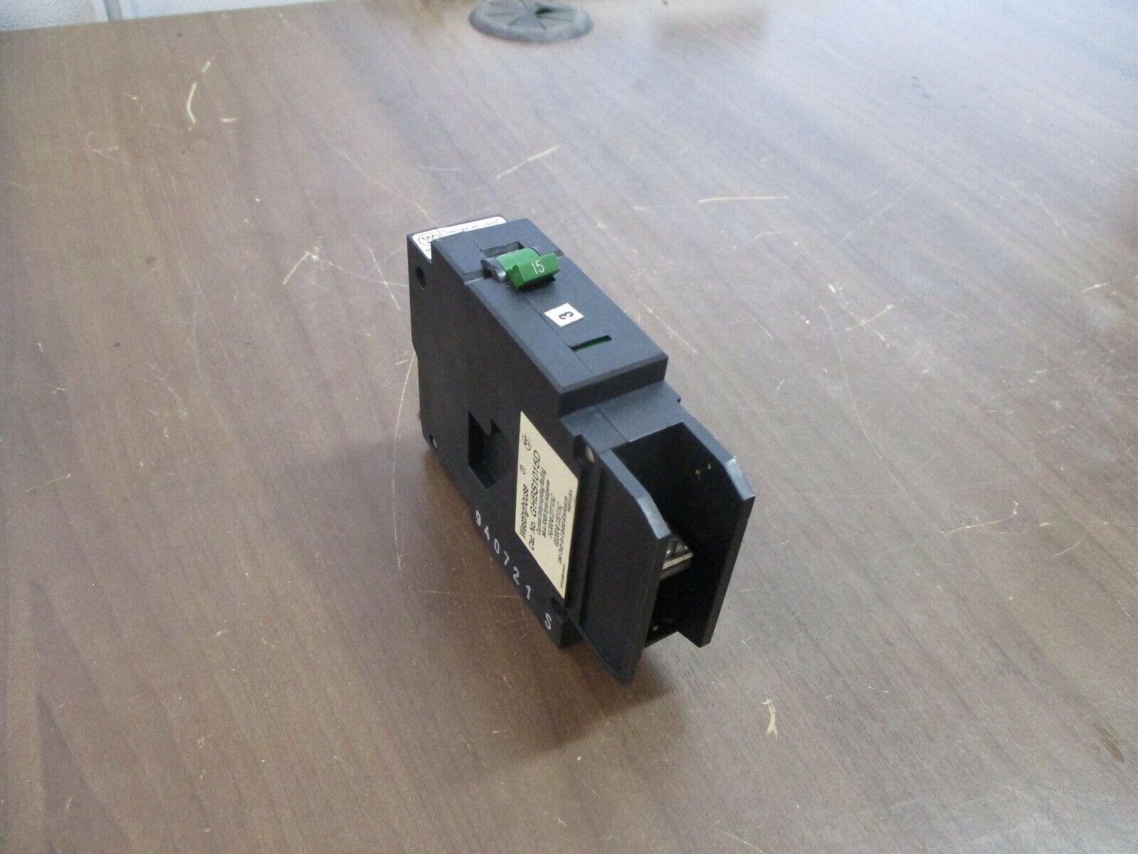Westinghouse Bolt-On Circuit Breaker GHBS1015D 15A 277V 1P Used