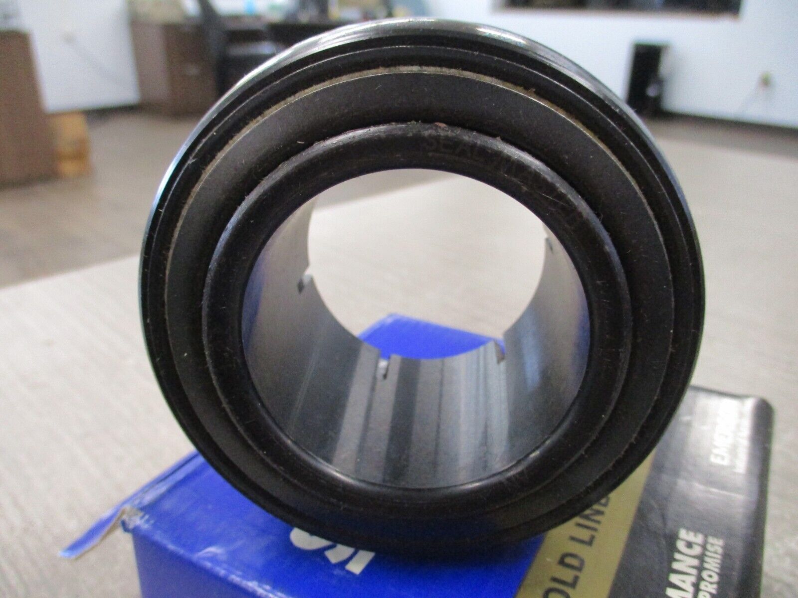 SealMaster Skwezloc Gold Line Bearing Insert 1-2T 2" New Surplus