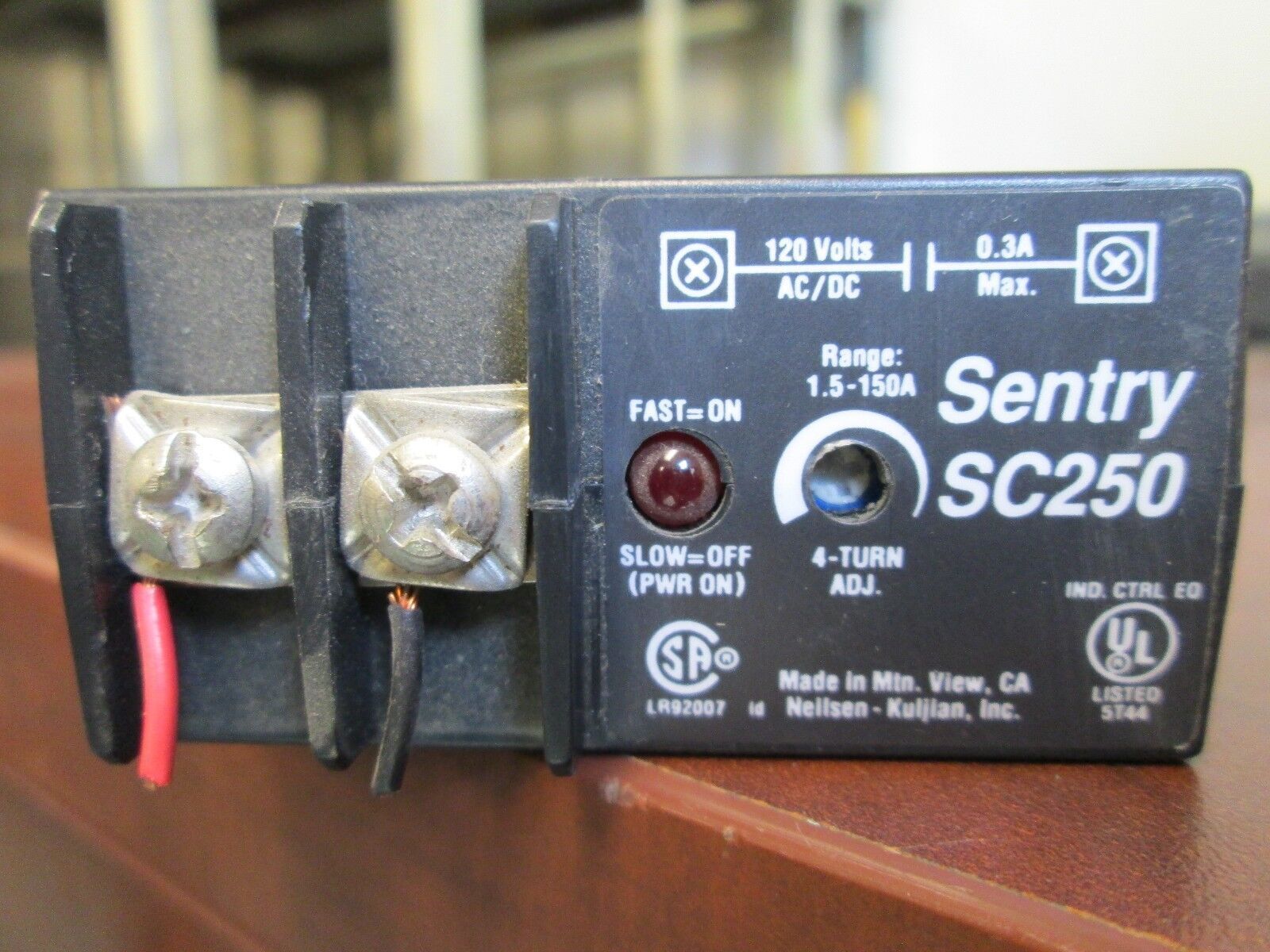 Sentry Current Switch SC250 Range 1.5-150A 120V 0.3A Used