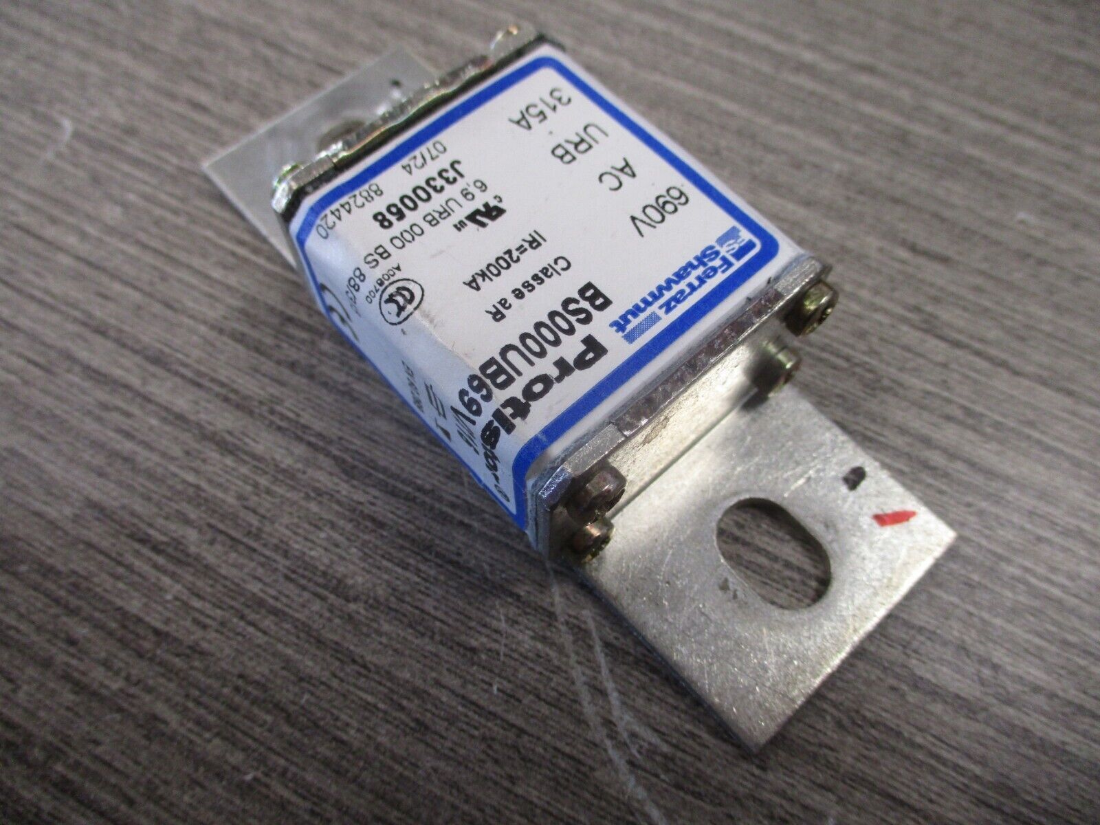 Ferraz Shawmut Protistor Fuse BS000UB69V315 315A 690V Used