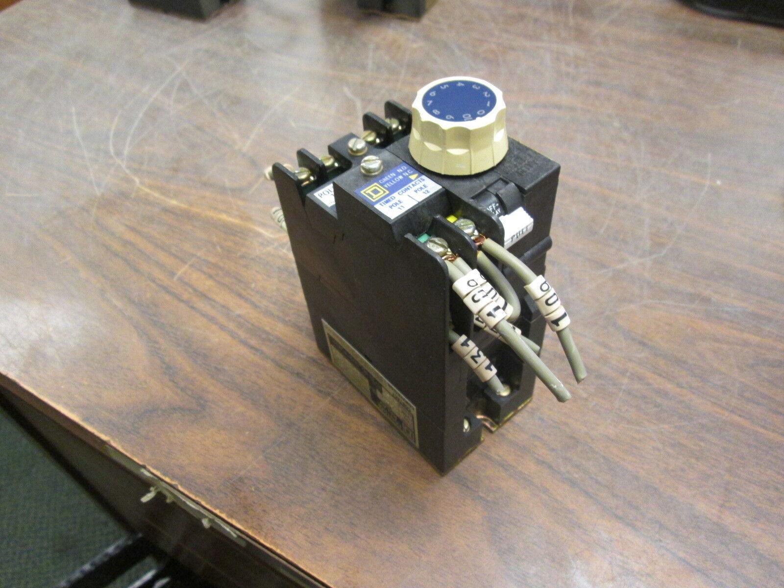 Square D Timing Relay 8501 L0-40 / 8501 LT 120V Coil Used