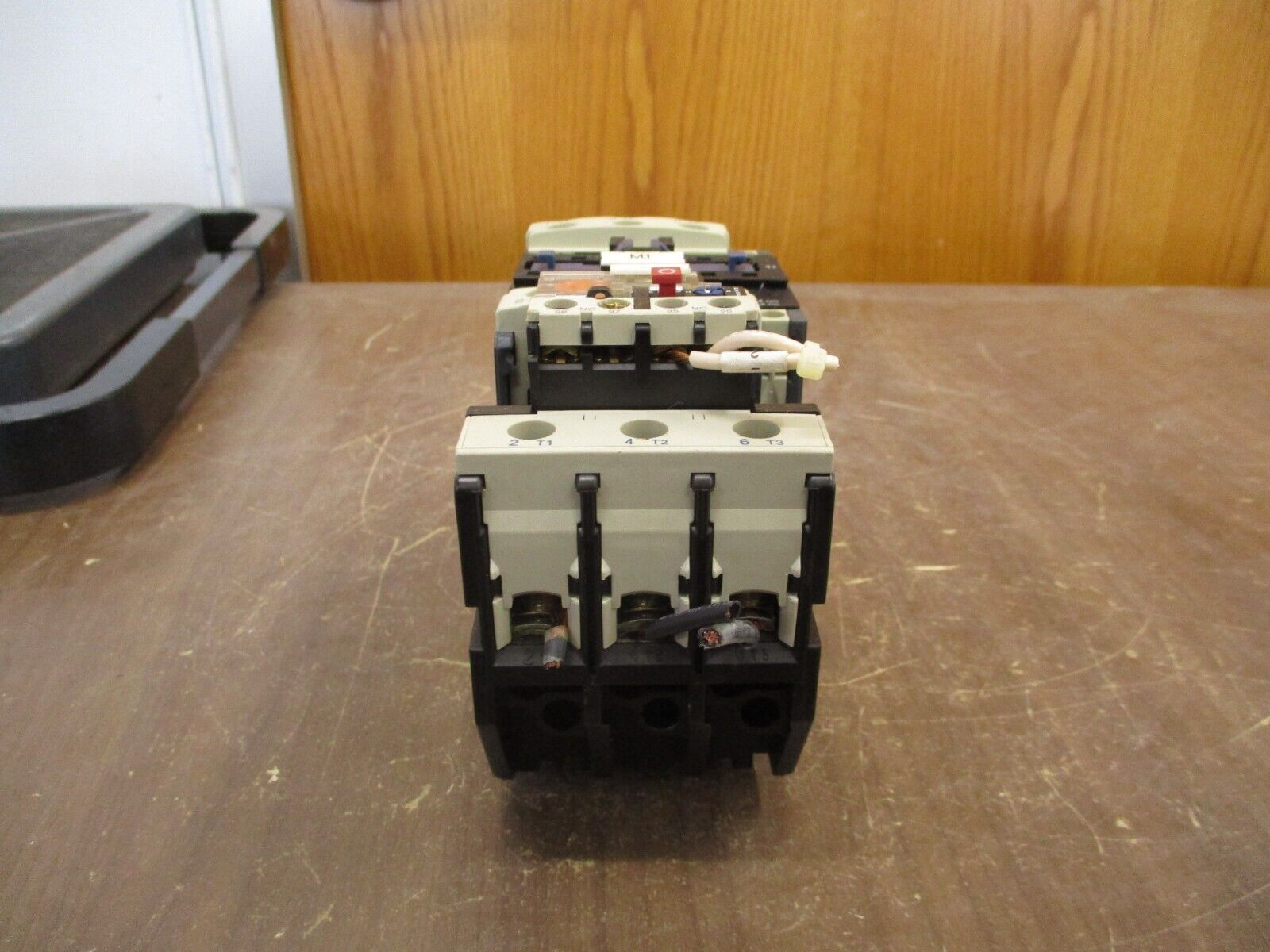 Telemecanique Starter LC1 D4011 / LR2 D35 Trip: 23-32A 120V Coil Used