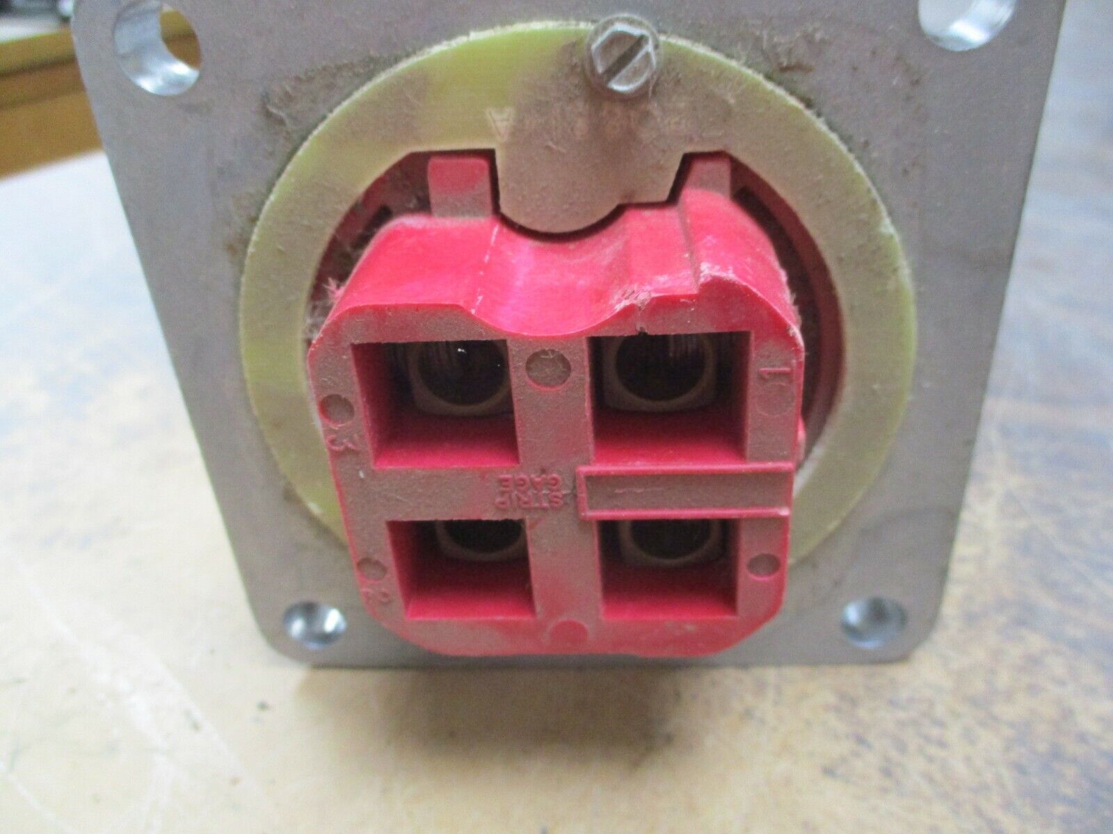Crouse-Hinds Arktite Receptacle AR1041 100A 600V 4W 4P Used