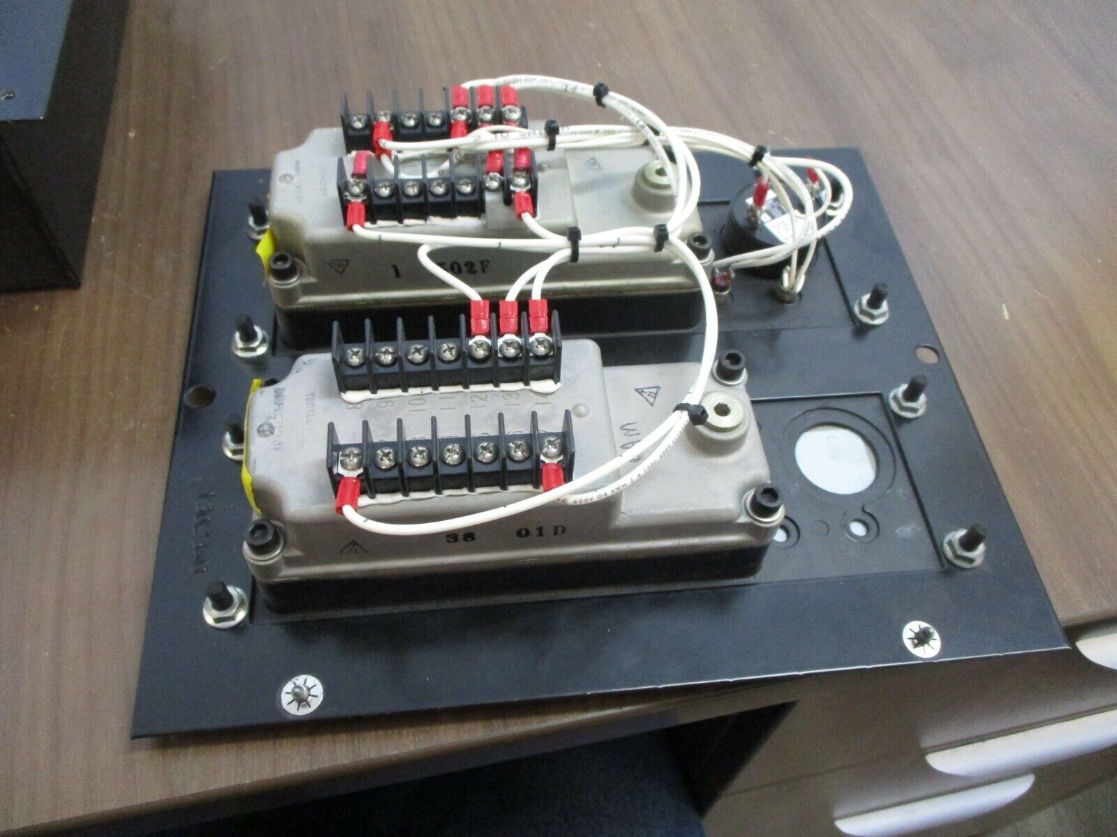 Caterpillar Remote Alarm Annunciator Panel 130-3327/130-3329 Used