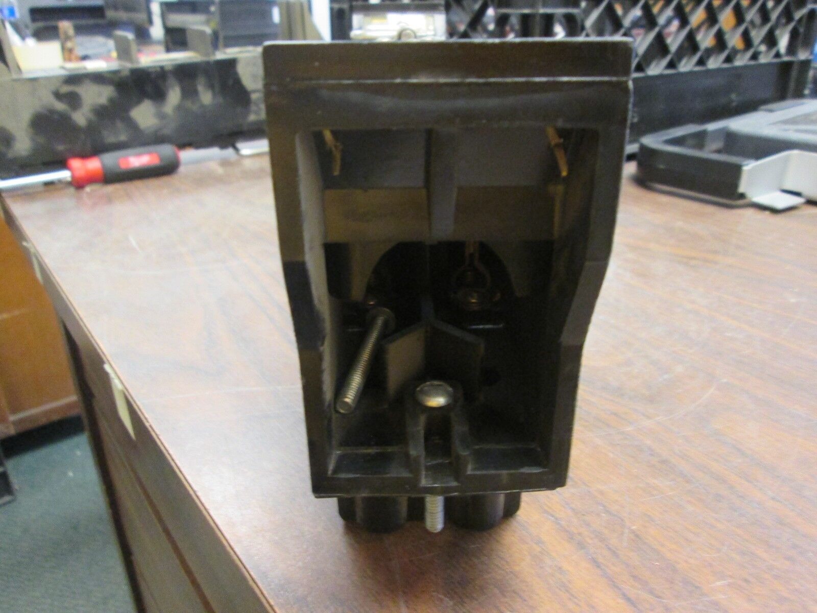 Trumbull Electric Fuse Pullout B30 30A 250V Used