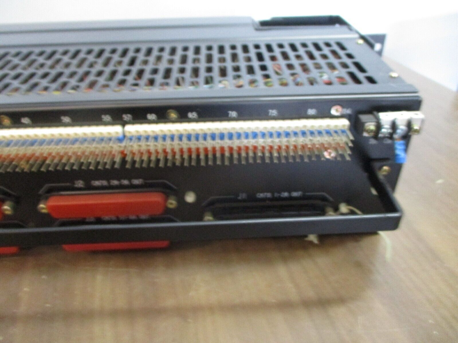 ADC DSX-1 Cross Connect D1M-1A0024 42/56VDC 2A Used