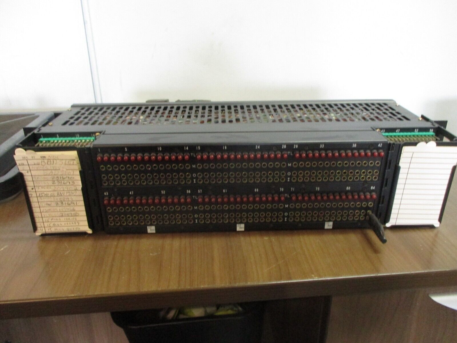 ADC DSX-1 Cross Connect D1M-1A0024 42/56VDC 2A Used