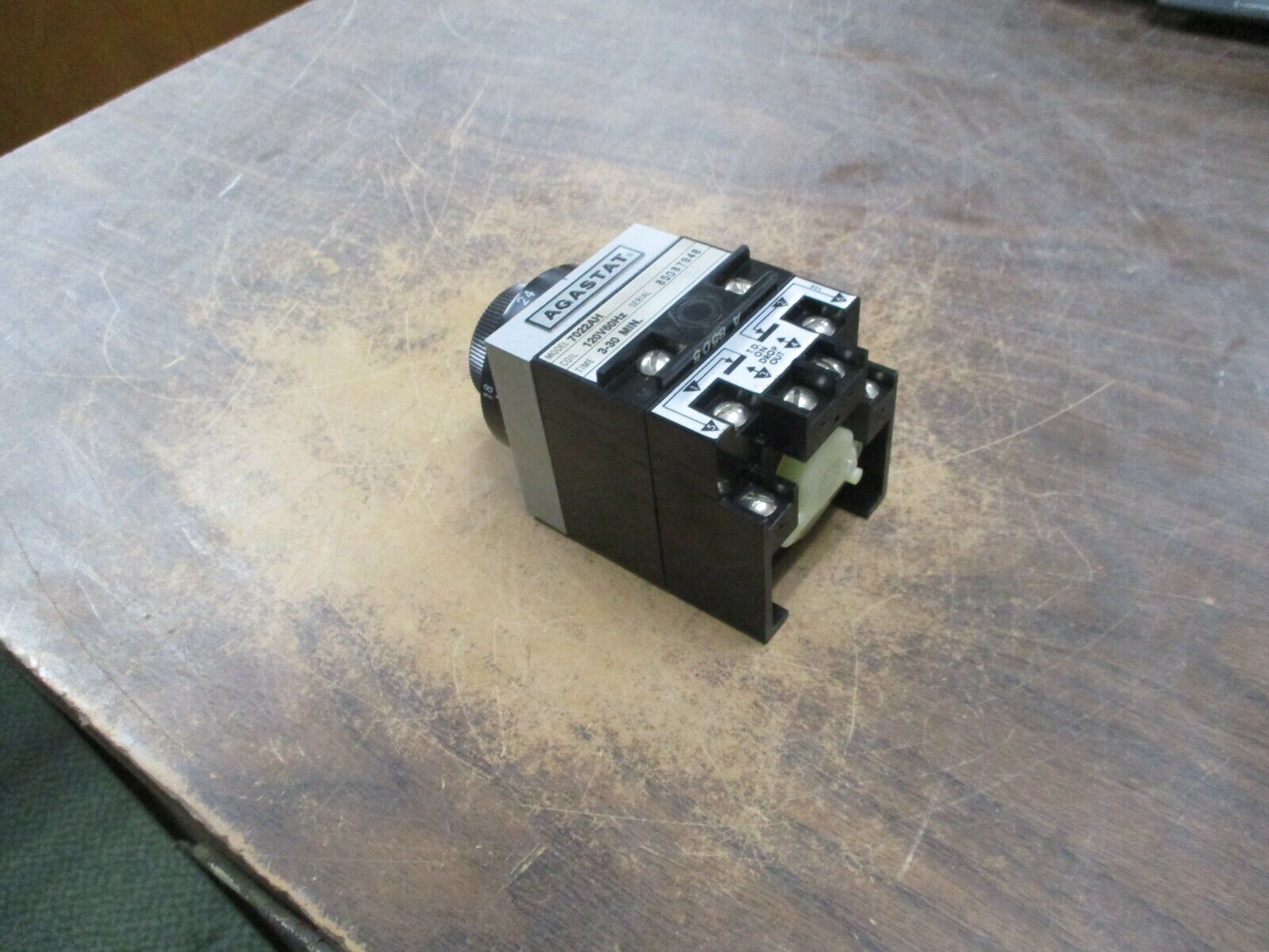 Agastat Timer 7022AH Range: 3-30 mins 120V Coil 60Hz Used