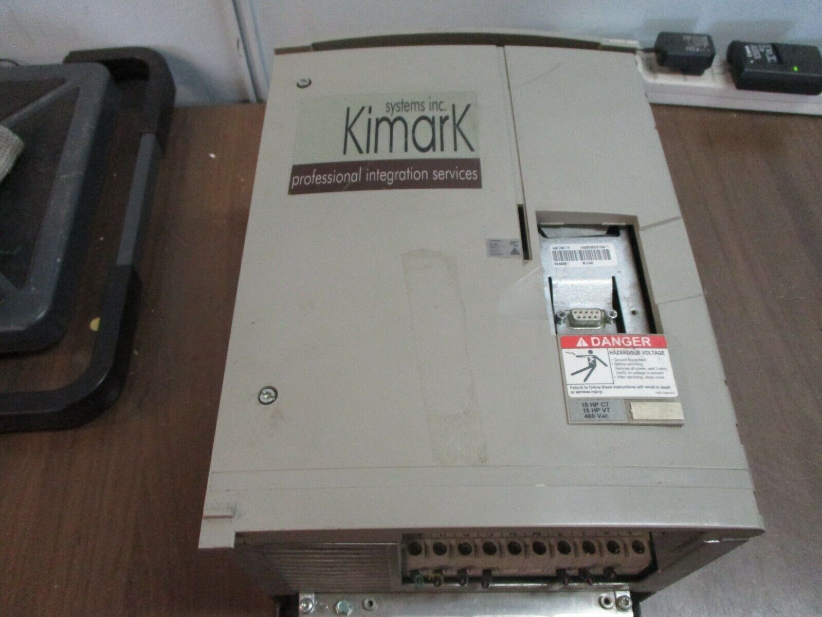 Square D Altivar 58 AC Drive ATV58HD16N4ZU 15HP *No Keypad* Used